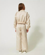 Carica l&#39;immagine nel visualizzatore di Gallery, TWINSET Pantalone beige in raso con tasche utility