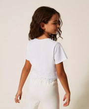 Carica l'immagine nel visualizzatore di Gallery, TWINSET T-shirt bianca con pizzo e logo