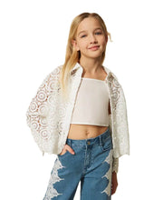 Carica l'immagine nel visualizzatore di Gallery, TWINSET Camicia bianca boxy in pizzo macramè
