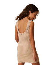 Load image into Gallery viewer, TWINSET Abito beige corto in maglia a costine