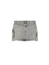 Load image into Gallery viewer, PATRIZIA PEPE Gonna Mini in Denim Grigio Chiaro con Tasche Cargo taglia 10 - 14 anni Sconto 30% - Junior &amp; Co.it