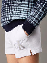 Carica l&#39;immagine nel visualizzatore di Gallery, Calvin Klein Jeans Short Bianco in Felpa con Logo