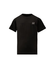 Load image into Gallery viewer, C.P. COMPANY T-Shirt Oversize Fit Nera Girocollo con Stampa Logo su Schiena - Junior &amp; Co.it
