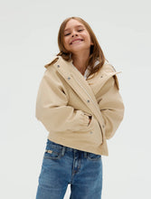 Carica l&#39;immagine nel visualizzatore di Gallery, Calvin Klein JEANS Giubbotto Parka tecnico imbottito leggero Panna