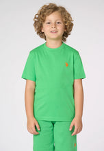 Load image into Gallery viewer, U.S. POLO ASSN T-shirt verde in cotone per bambini e ragazzi con logo ricamato - Junior &amp; Co.it
