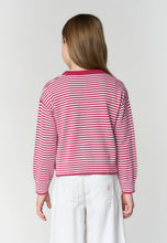 Load image into Gallery viewer, U.S. POLO ASSN Maglia per bambine e ragazze in cotone a righe bianche e fucsia con vestibilità crop