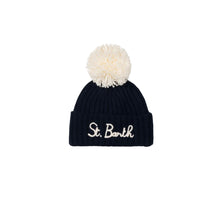 Carica l&#39;immagine nel visualizzatore di Gallery, Mc2 Saint Barth Cappello Blu Wengen con Pompon e Ricamo St. Barth Panna