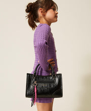 Carica l'immagine nel visualizzatore di Gallery, Borsa bauletto con charms
€ 108.00