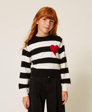 Carica l'immagine nel visualizzatore di Gallery, Maglia a righe con cuore e logo
€ 118.00